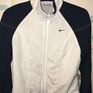 ‼️FREE A&E SHORTS with the purchase of Nike jacket